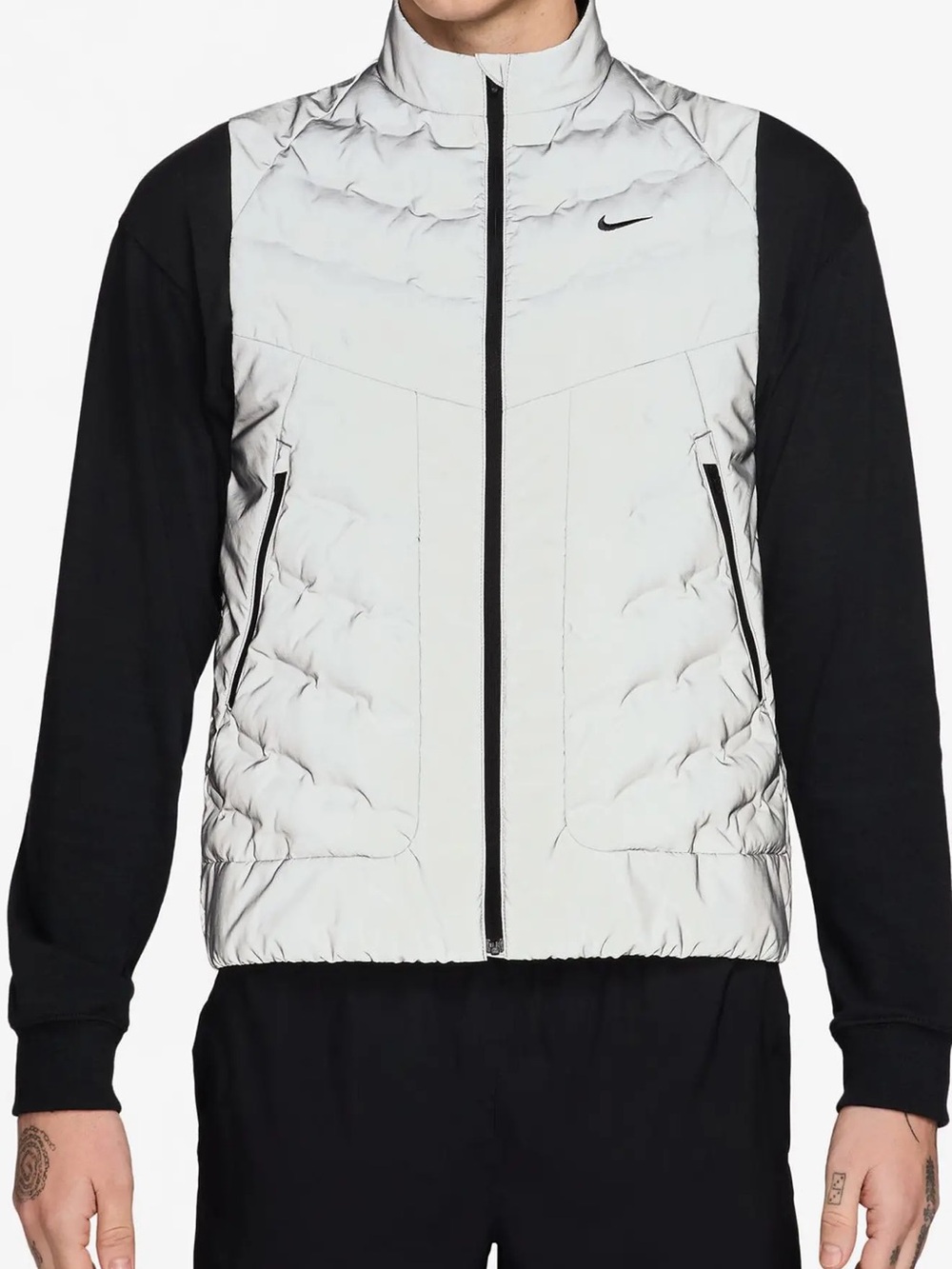 Therma FIT Reflective Running Vest
Nike